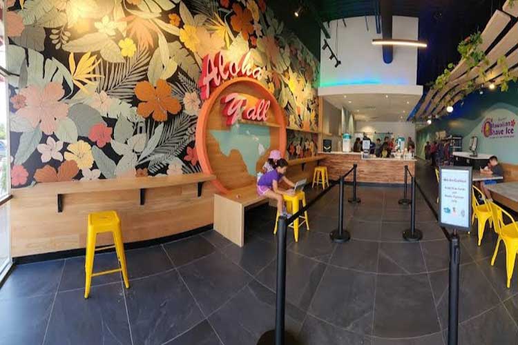Aloha walls slush ice restaurant Wall art work Susanna Nousiainen