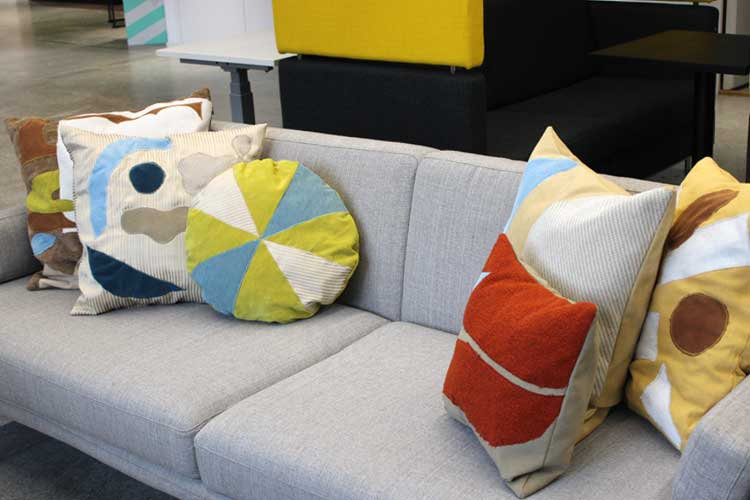 Office all throw pillow For Laatumeininki Kierratyskeskus